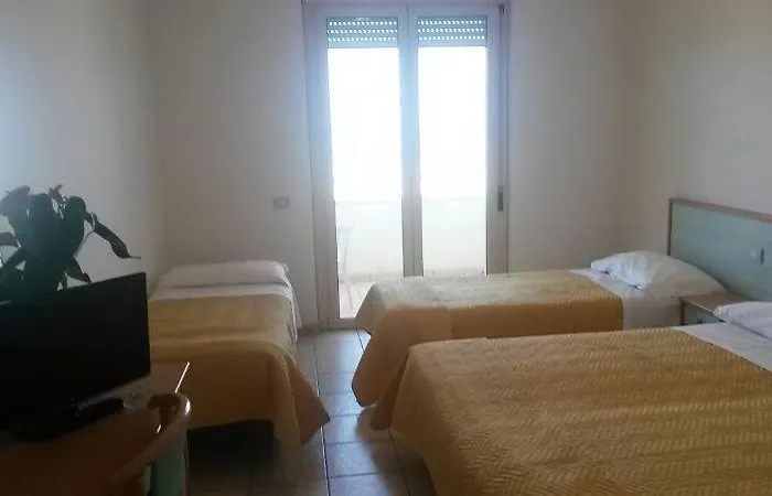 Miramare Джулианова